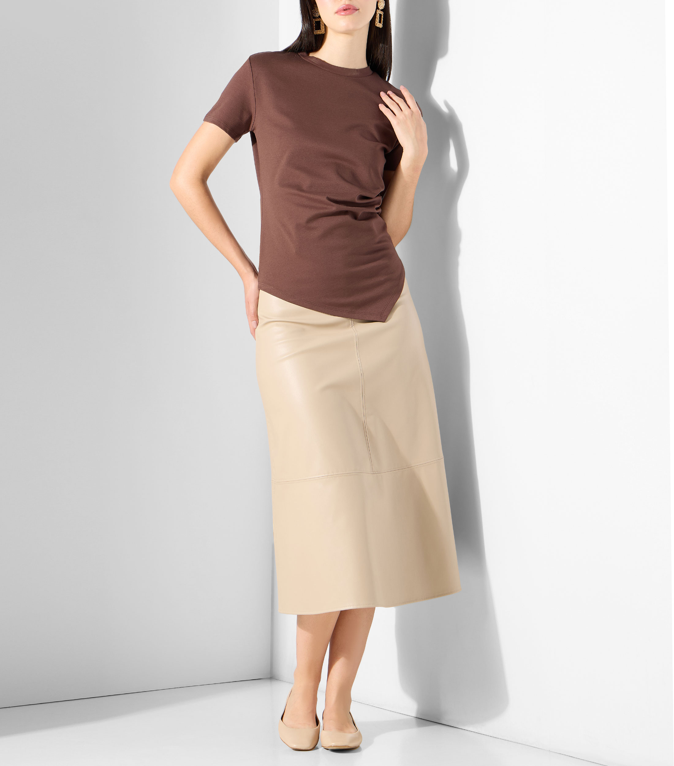 Playera cuello redondo manga corta lisa Mujer